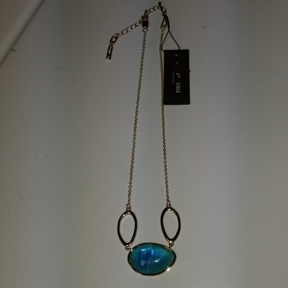 KENNETH COLE BLUE STONE NECKLACE NWT - Picture 3 of 6